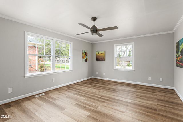 2413 Hillford Drive, Burlington, NC 27217