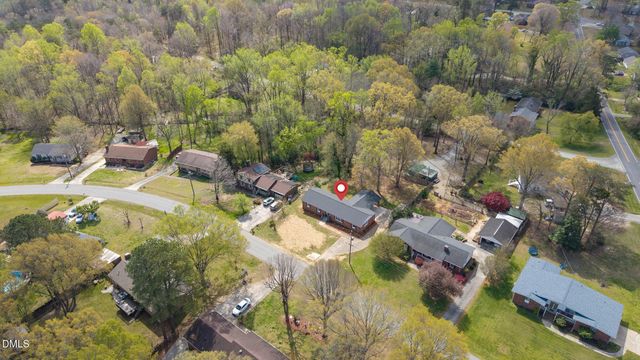 2413 Hillford Drive, Burlington, NC 27217