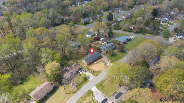 2413 Hillford Drive, Burlington, NC 27217