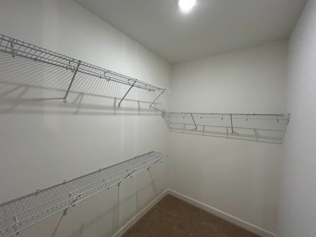 100 LAUREL WOOD LN, Oakland, TN 38060
