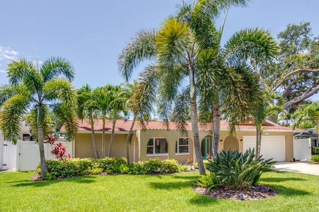 14060 82ND AVENUE, Seminole, FL 33776