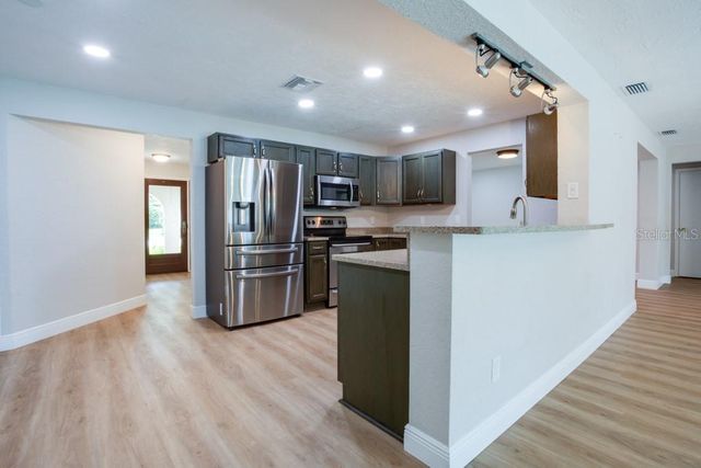 14060 82ND AVENUE, Seminole, FL 33776