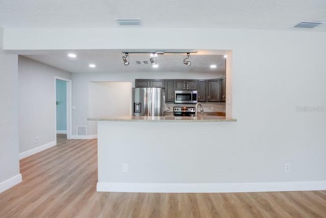 14060 82ND AVENUE, Seminole, FL 33776