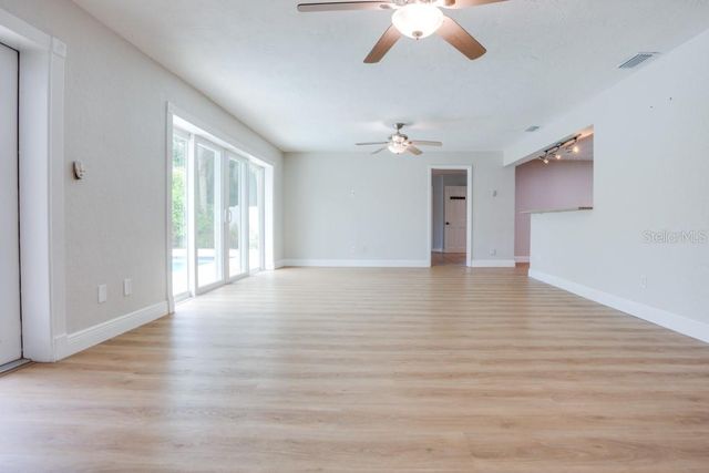 14060 82ND AVENUE, Seminole, FL 33776