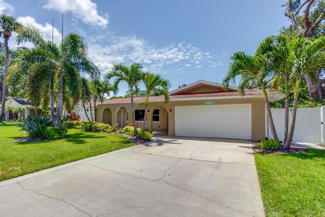 14060 82ND AVENUE, Seminole, FL 33776