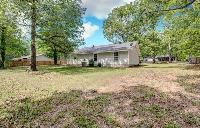 19200 Oaklawn Cove, Little Rock, AR 72206
