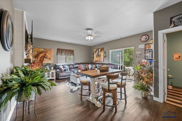 6647 CAMBRIDGE PL, Summerset, SD 57718