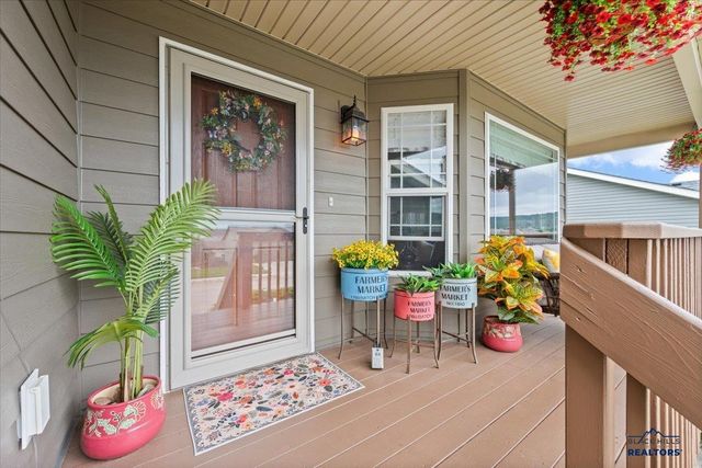 6647 CAMBRIDGE PL, Summerset, SD 57718