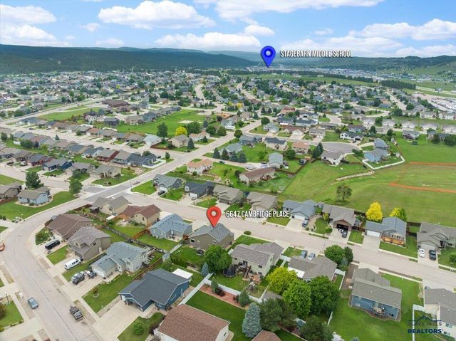 6647 CAMBRIDGE PL, Summerset, SD 57718