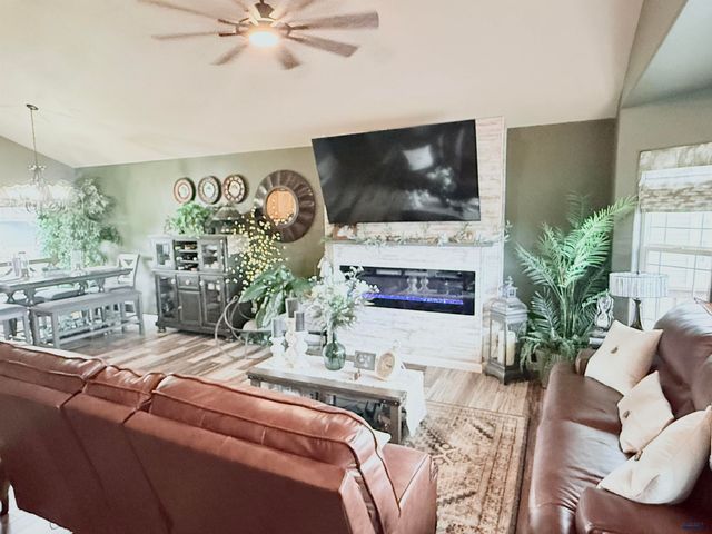 6647 CAMBRIDGE PL, Summerset, SD 57718