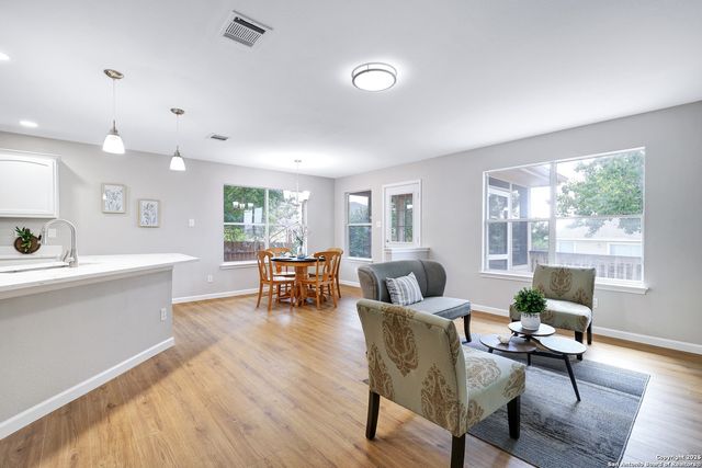 7823 Afterglow Vale, San Antonio, TX 78252