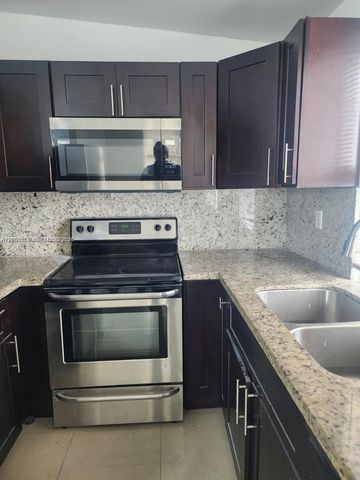 1726 SW 25th Ave 1, Miami, FL 33145