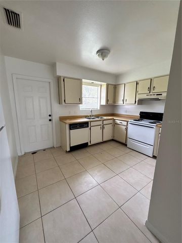 207 LOUISIANA AVENUE, St Cloud, FL 34769