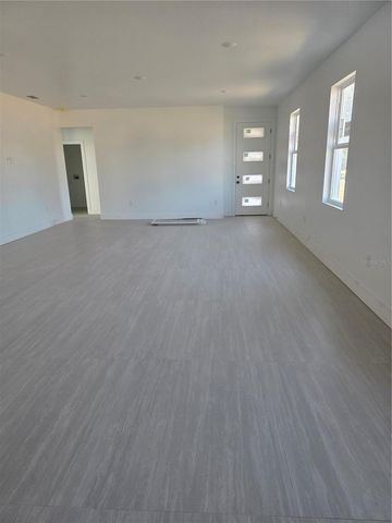 113 E BULLARD AVENUE, Lake Wales, FL 33853