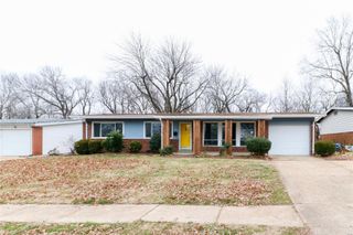 1670 Aqueduct Drive, Florissant, MO 63033