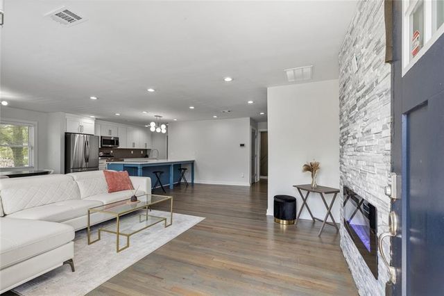 2353 Larchwood Road SW, Atlanta, GA 30310