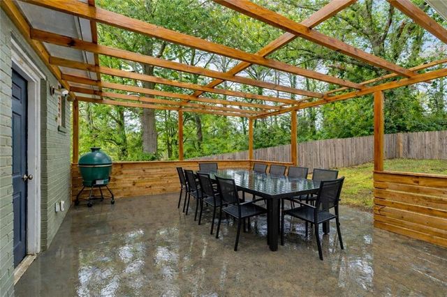 2353 Larchwood Road SW, Atlanta, GA 30310
