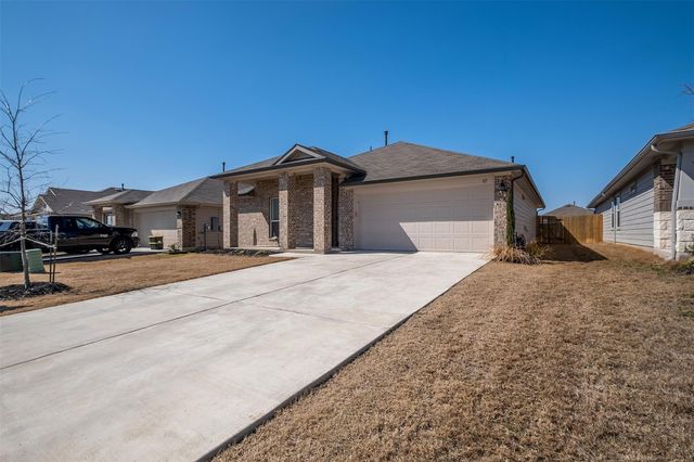 117 Cranbrook LN, Hutto, TX 78634