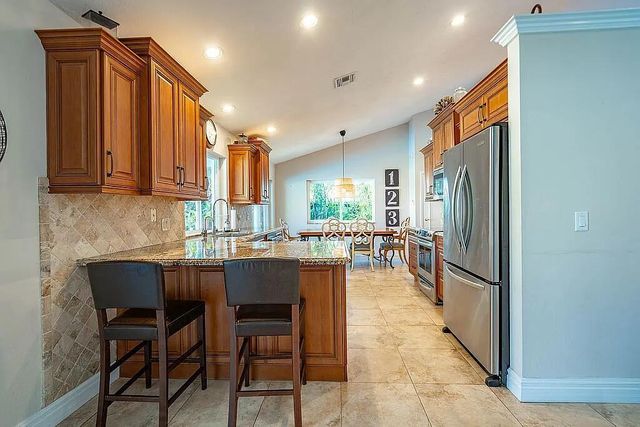 22373 Ensenada Way, Boca Raton, FL 33433