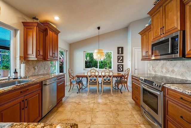 22373 Ensenada Way, Boca Raton, FL 33433