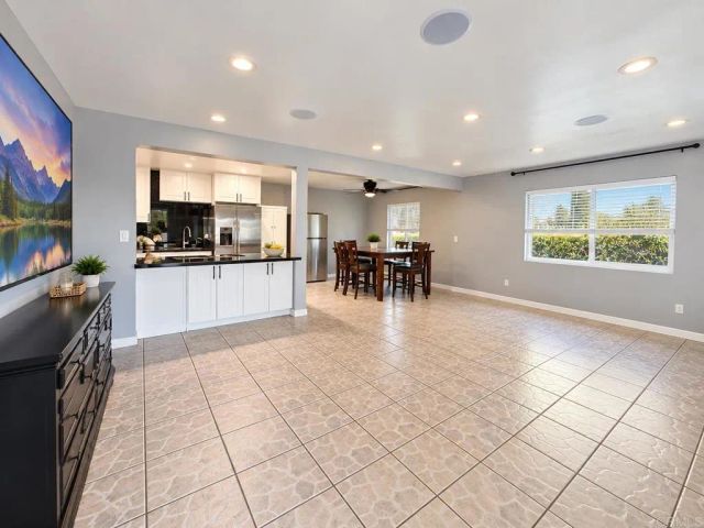 609 Spires Street, Vista, CA 92083