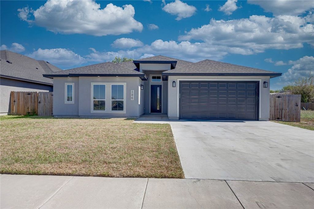 134 Amethyst St, Portland, TX 78374