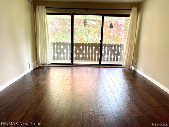 2116 Pauline Blvd Apt 304, Ann Arbor, MI 48103