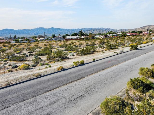 0 Mountain View Road, Desert Hot Springs, CA 92241