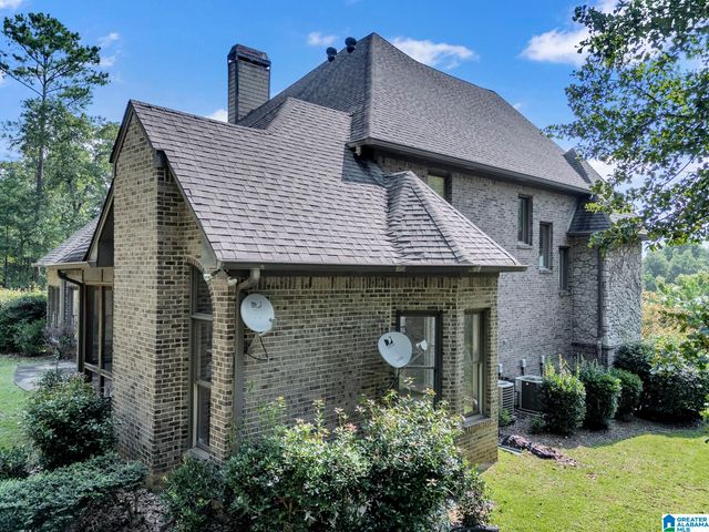 536 N LAKE COVE CIRCLE, Hoover, AL 35242