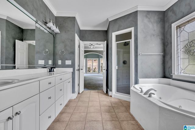 536 N LAKE COVE CIRCLE, Hoover, AL 35242