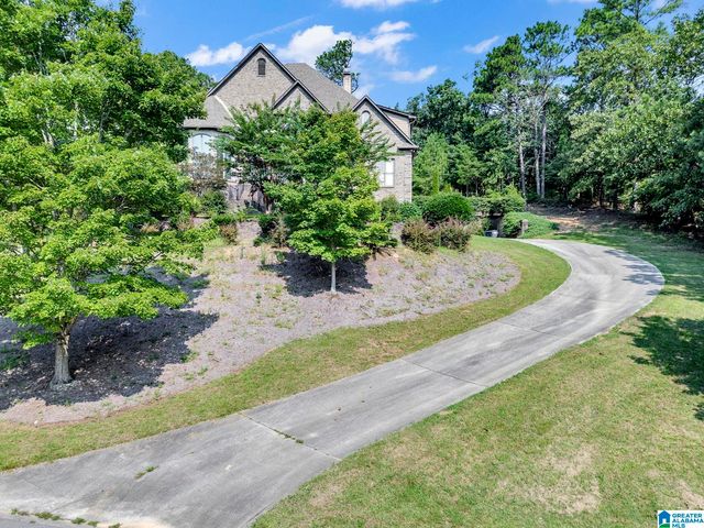 536 N LAKE COVE CIRCLE, Hoover, AL 35242