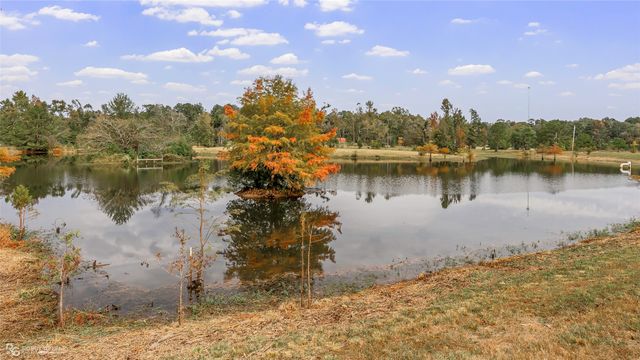 400 Crouch Road, Benton, LA 71006