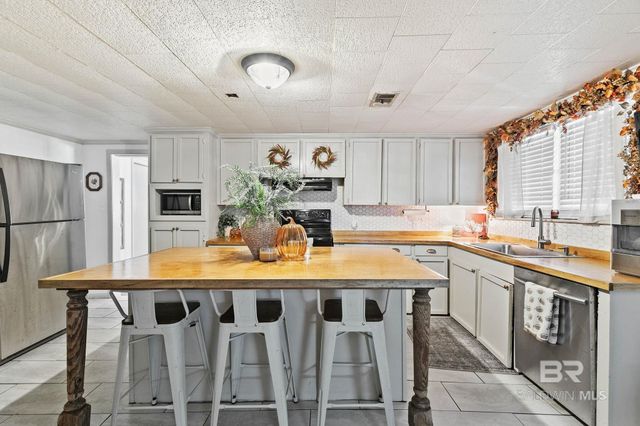 55056 Rabun Road, Bay Minette, AL 36507