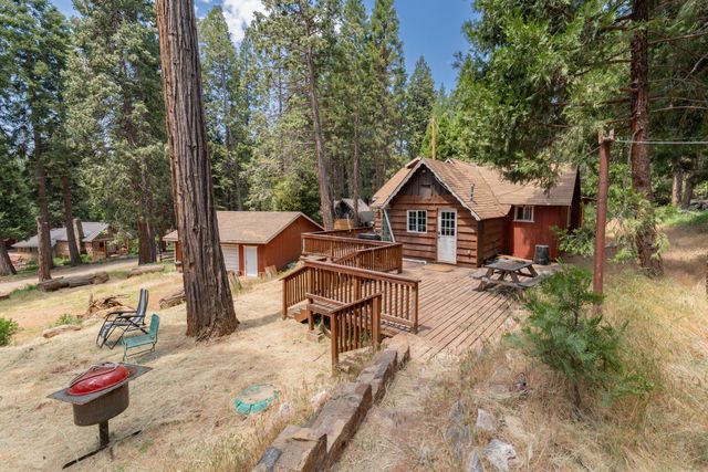 1998 Tienken Avenue, Camp Nelson, CA 93265