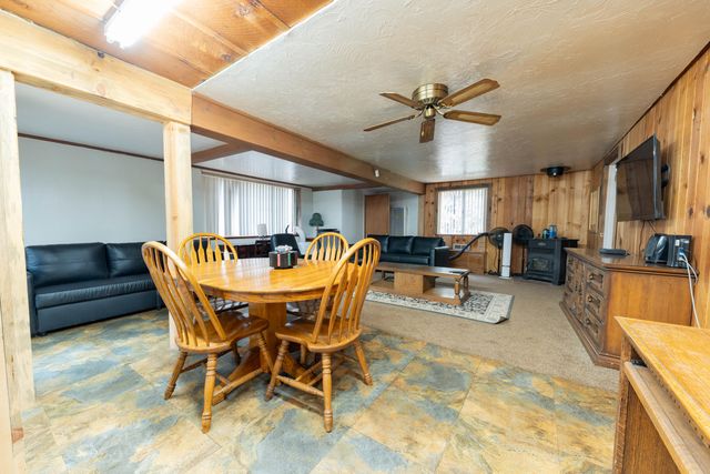 1998 Tienken Avenue, Camp Nelson, CA 93265
