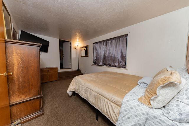 1998 Tienken Avenue, Camp Nelson, CA 93265