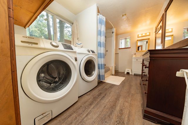 1998 Tienken Avenue, Camp Nelson, CA 93265