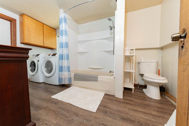 1998 Tienken Avenue, Camp Nelson, CA 93265