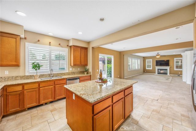 8574 Lourenco Lane, Eastvale, CA 92880