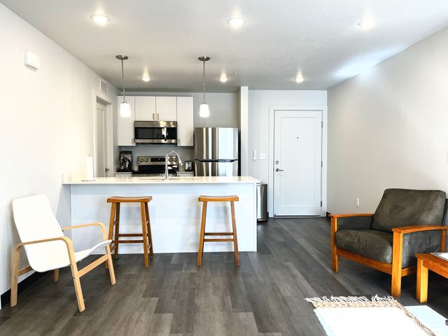 1326 S 500 E, Salt Lake City, UT 84105