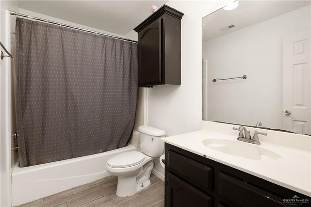 3007 N Edison Road, Edinburg, TX 78541