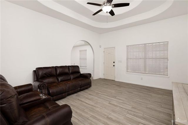 3007 N Edison Road, Edinburg, TX 78541