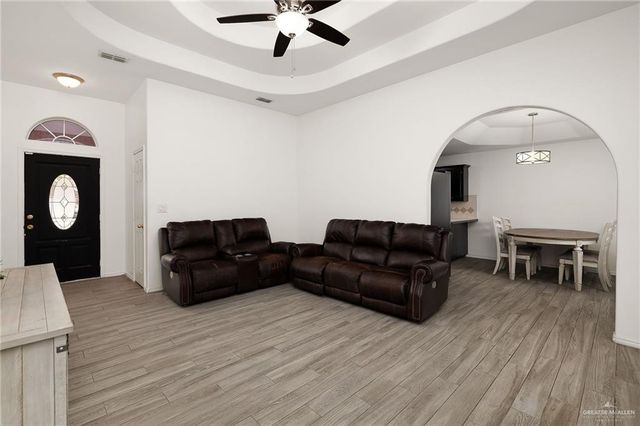 3007 N Edison Road, Edinburg, TX 78541