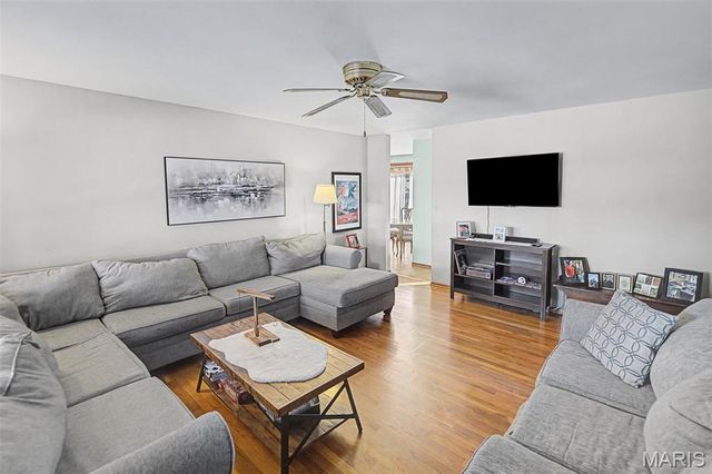 4832 Bambi Drive, Alton, IL 62002