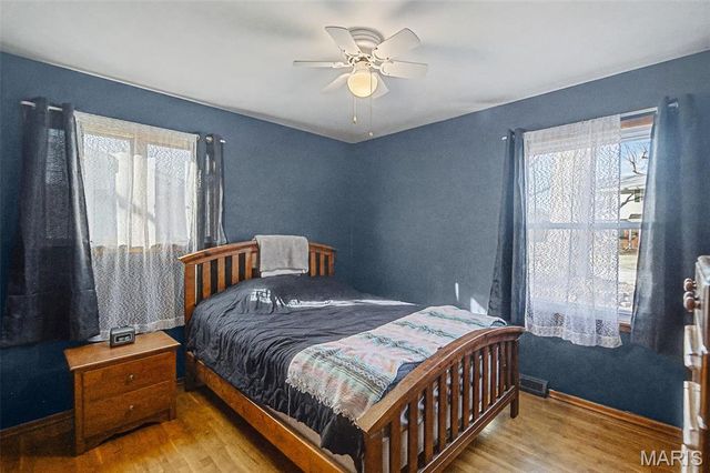 4832 Bambi Drive, Alton, IL 62002