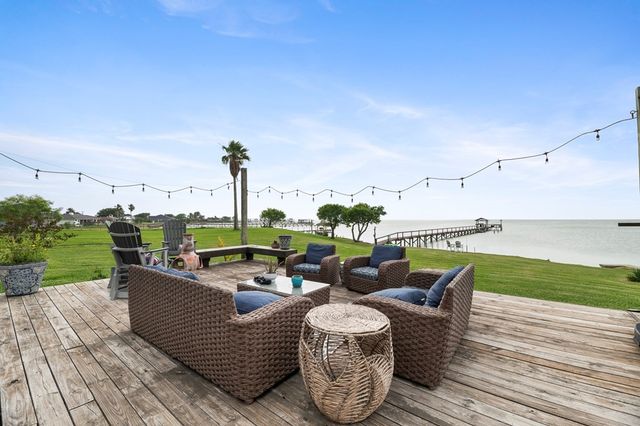4961 Fm 1781, Rockport, TX 78382
