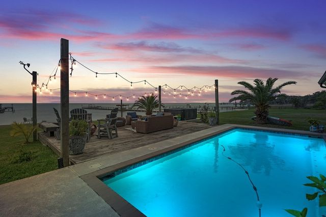 4961 Fm 1781, Rockport, TX 78382