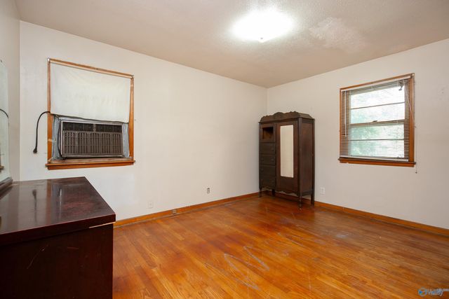 3210 Pulaski Pike NW, Huntsville, AL 35810