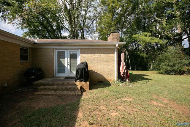 3210 Pulaski Pike NW, Huntsville, AL 35810