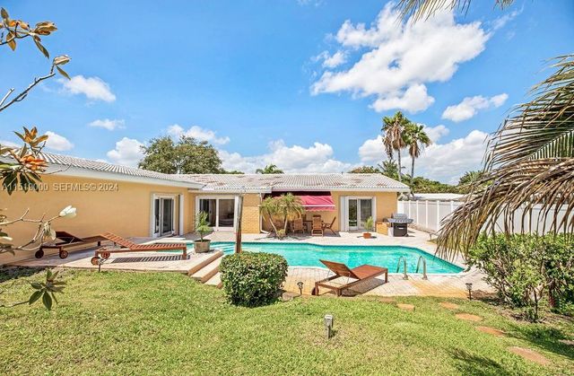 5320 NE 16th Terrace, Fort Lauderdale, FL 33334